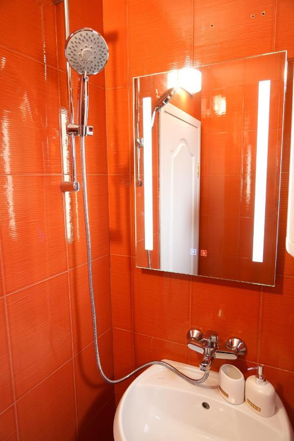 Shushi'S 1 Bedroom Central Apartment Plovdiv Esterno foto
